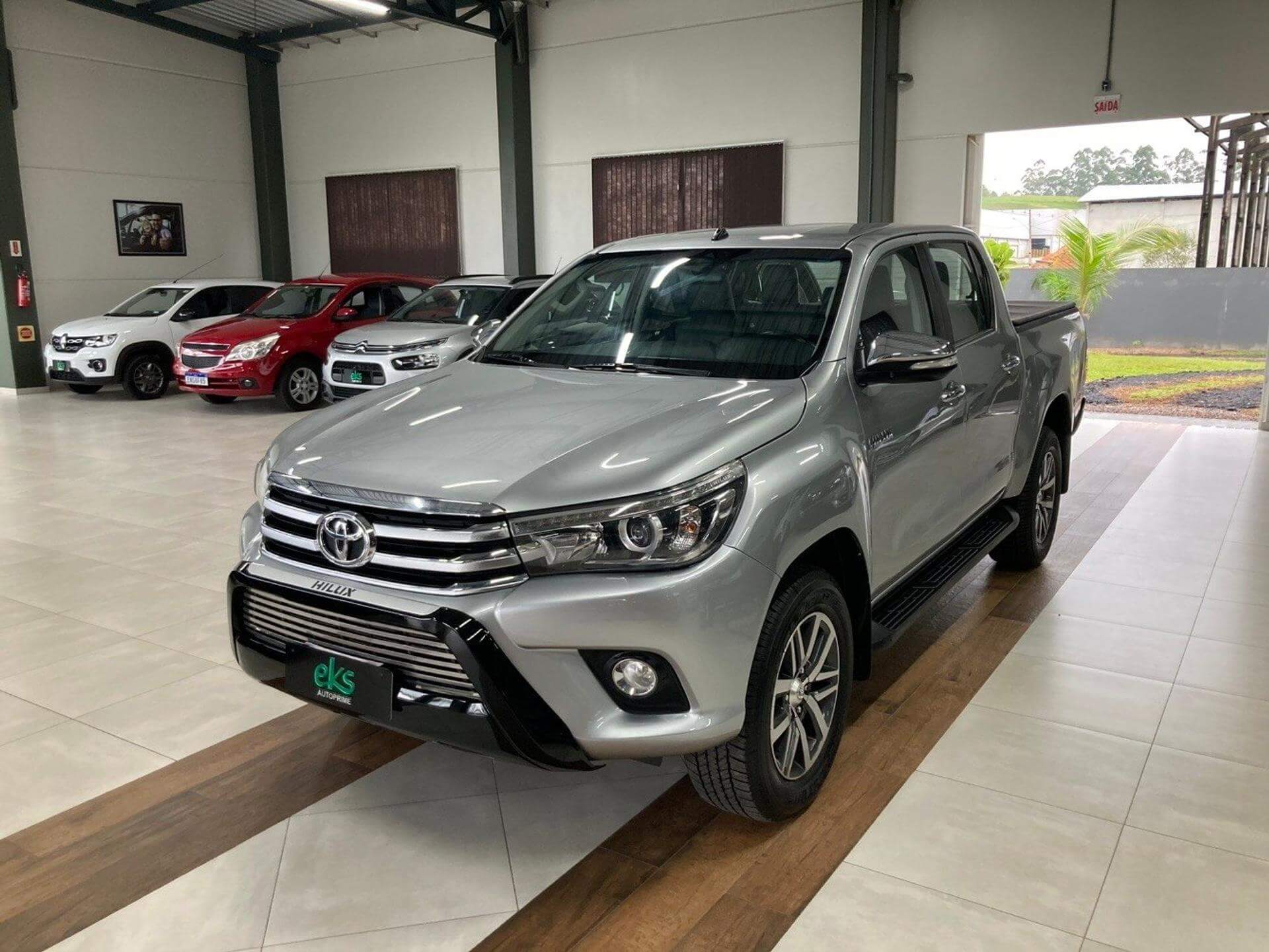 toyota-hilux-2.8-srx-4x4-cd-16v-diesel-4p-automatico-wmimagem08251188482